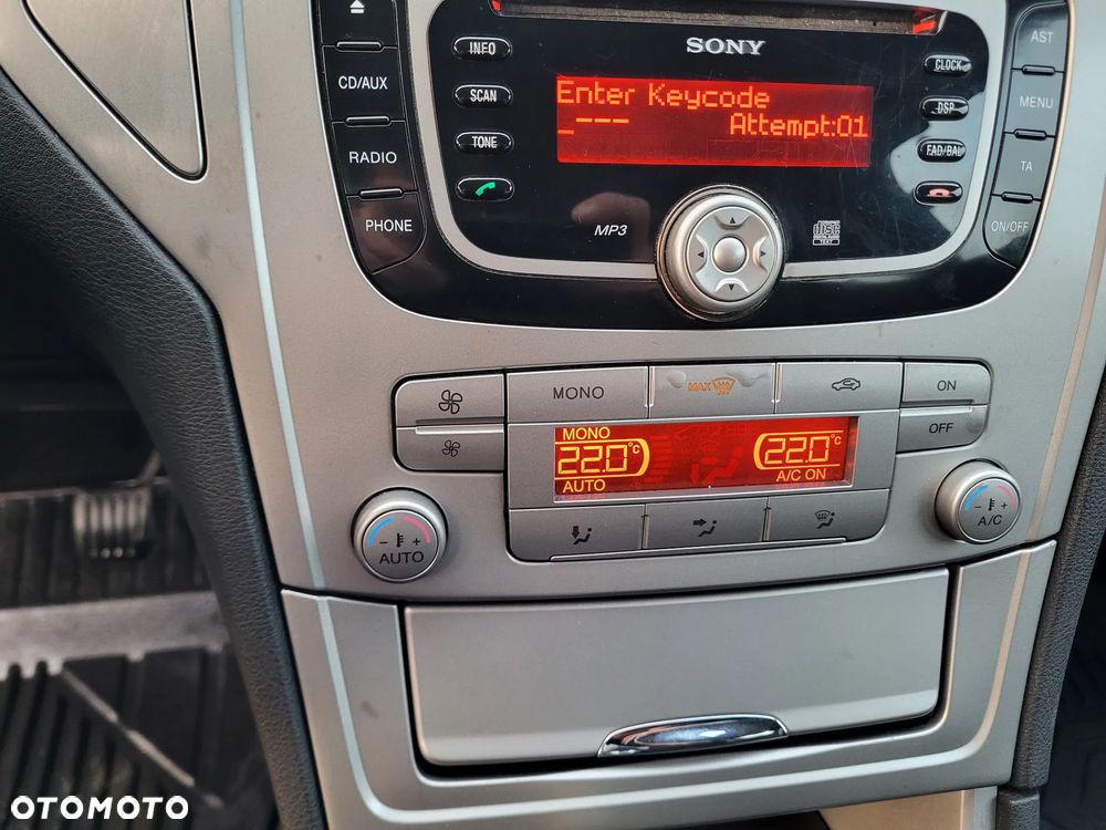 Ford Mondeo 2.0 TDCi EConetic Trend - 19