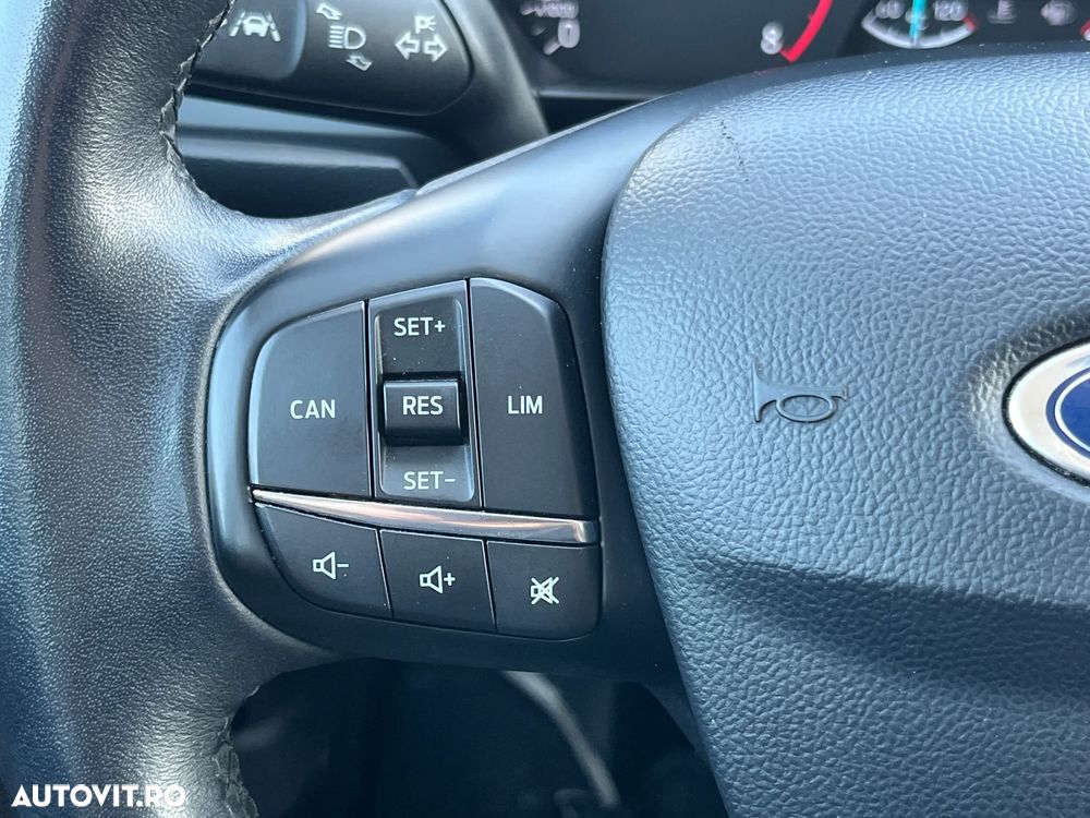 Ford Focus - 15