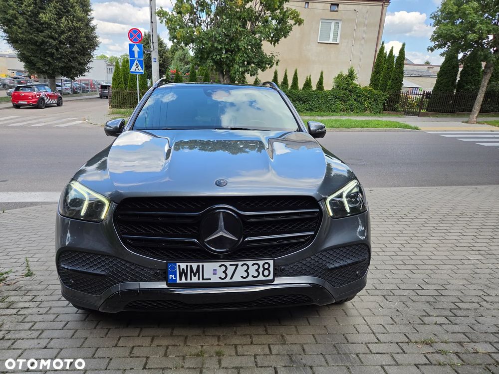 Mercedes-Benz GLE - 1