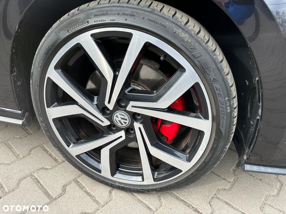 Volkswagen Polo 2.0 TSI OPF DSG GTI - 21