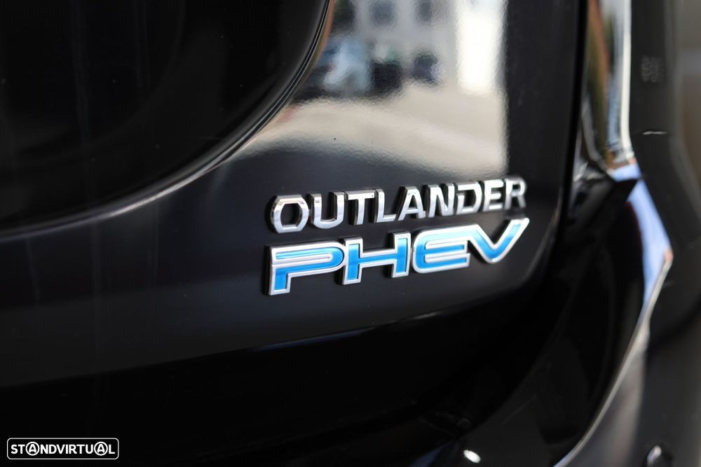 Mitsubishi Outlander 2.4 Instyle - 27