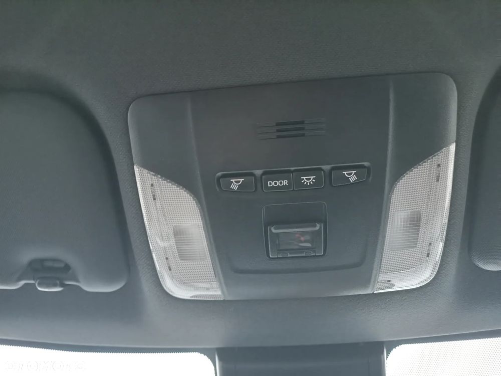 Toyota Corolla 1.8 Hybrid Active - 21