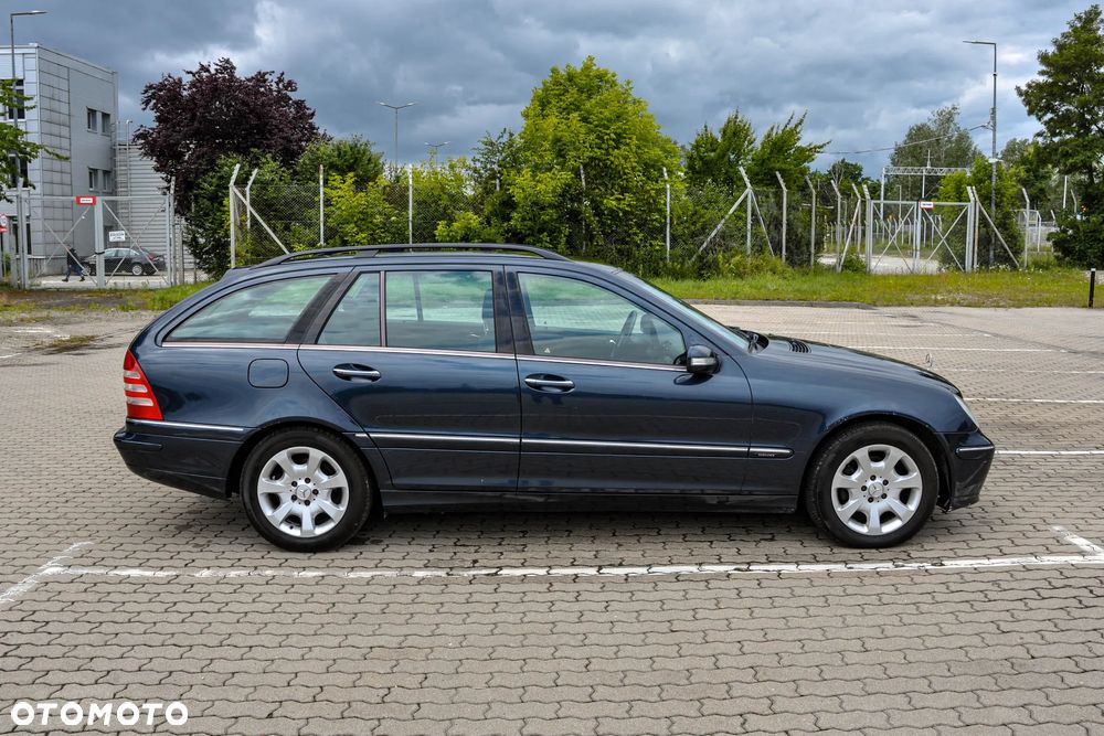Mercedes-Benz Klasa C 180 T Kompressor Automatik Elegance - 5