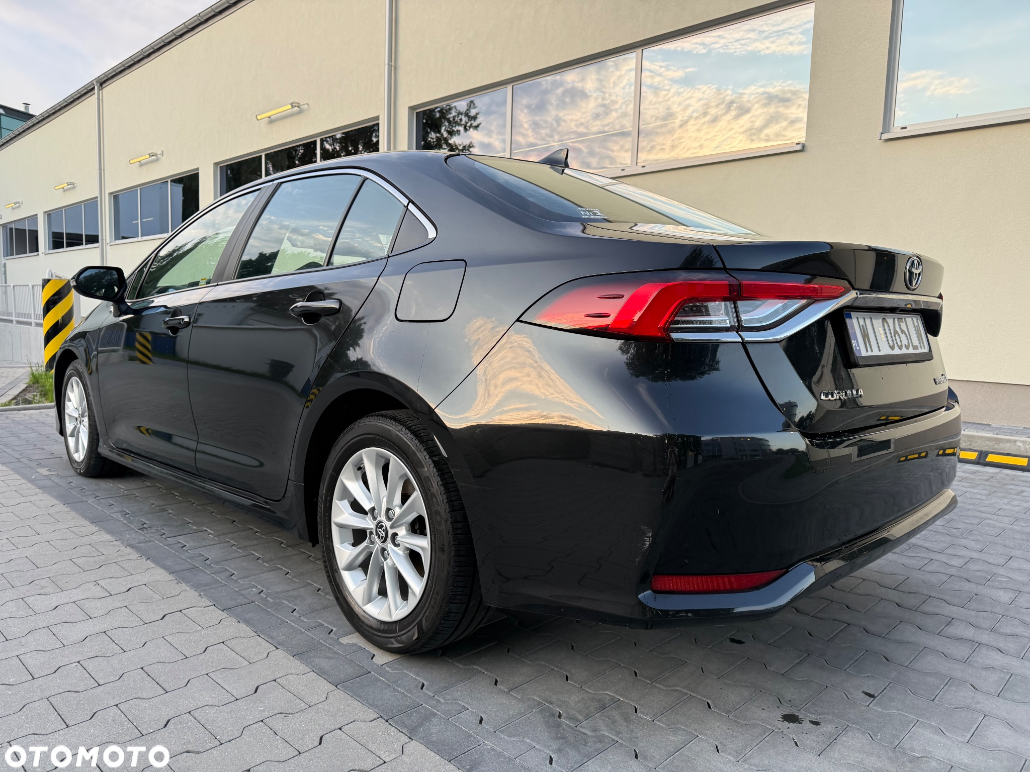 Toyota Corolla 1.8 Hybrid GPF Comfort - 7