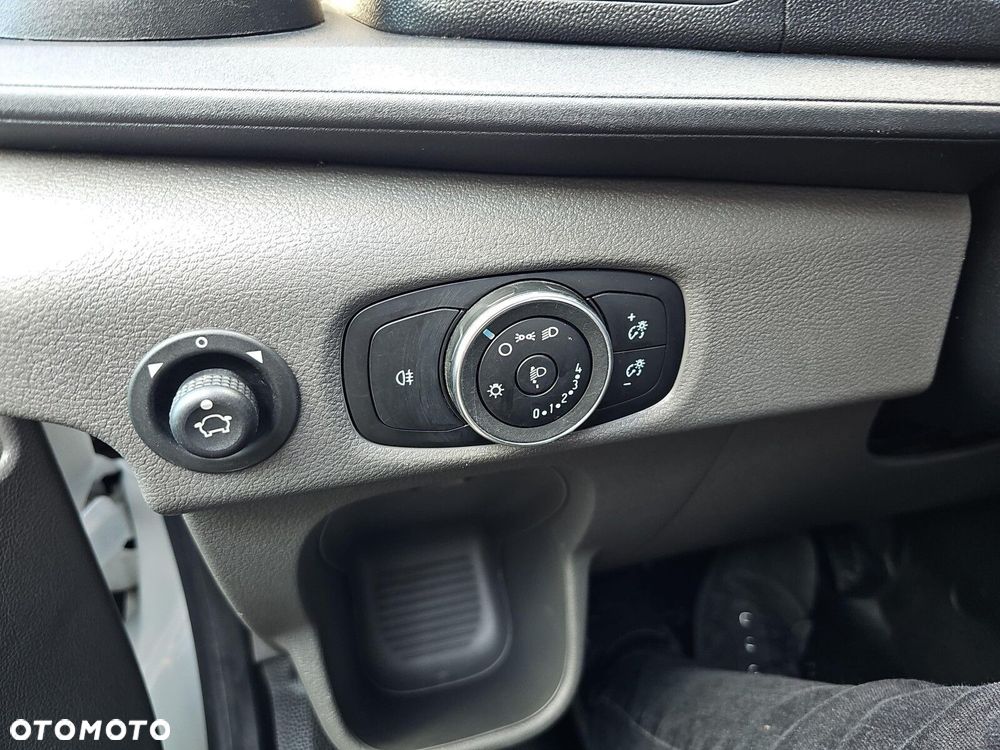 Ford transit - 14