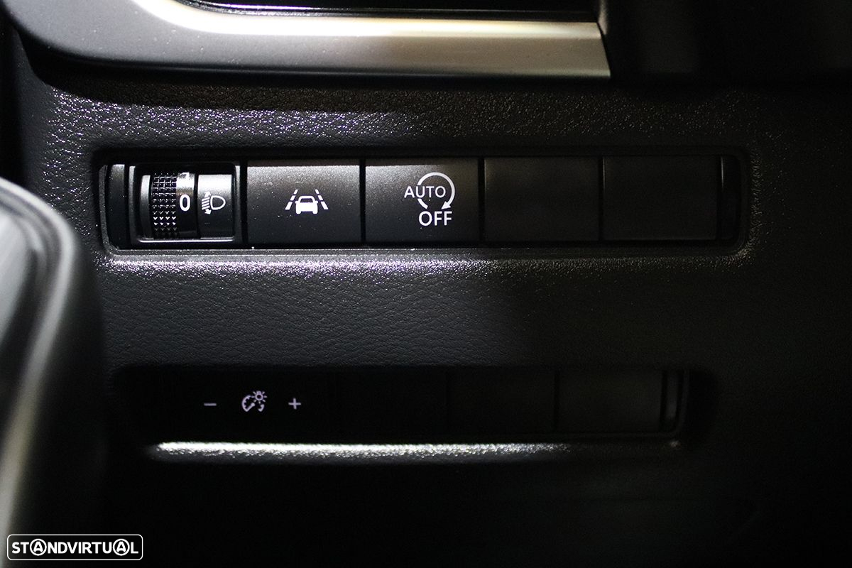 Nissan Qashqai 1.3 DIG-T N-Connecta - 21