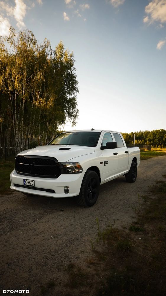 Dodge RAM 1500 5.7 4x4 - 23