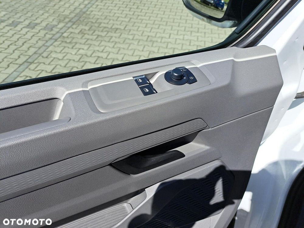 Volkswagen Transporter Furgon, 2,0TDI 150KM, 6-bieg.manualna, r.o :3500 mm - 10