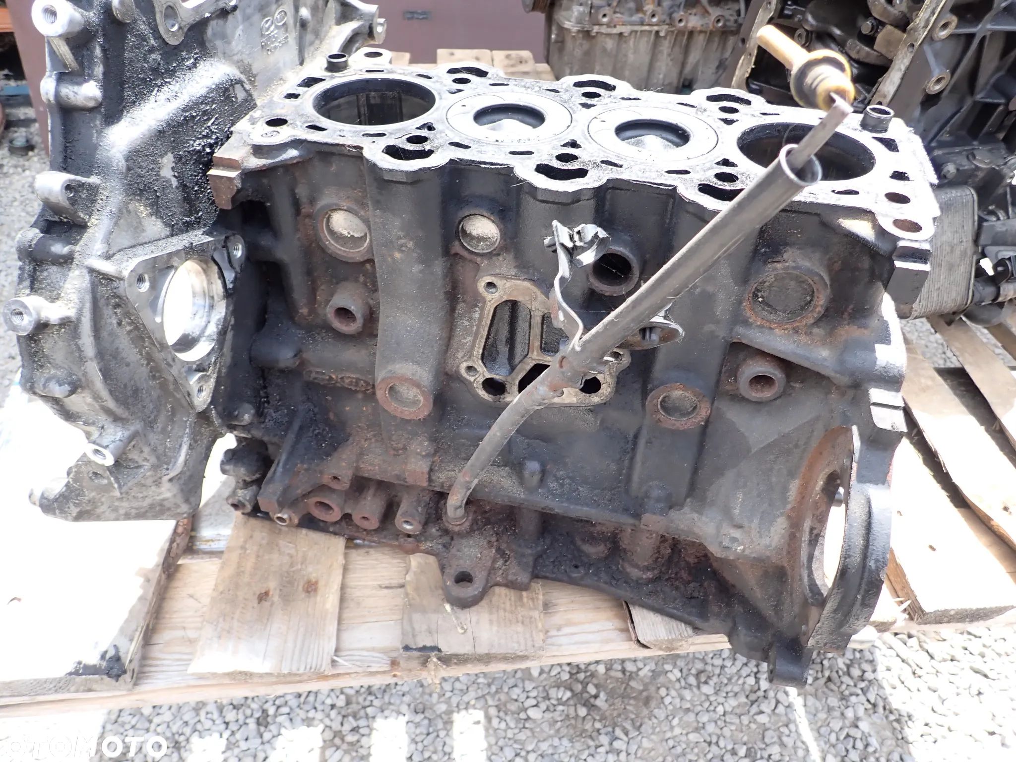 BLOK WAŁ TŁOKI SILNIKA HYUNDAI / KIA  1.5 CRDI  21311-2A300  1000 ZŁ - 1