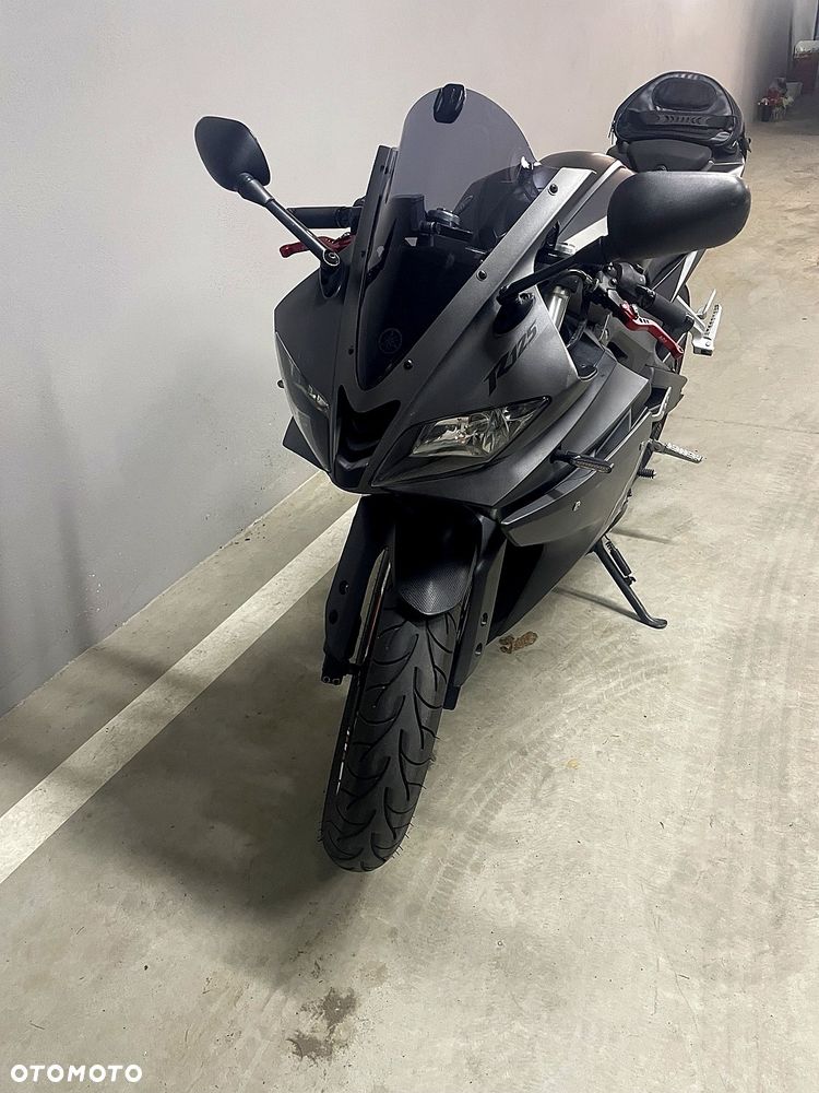 Yamaha YZF - 5