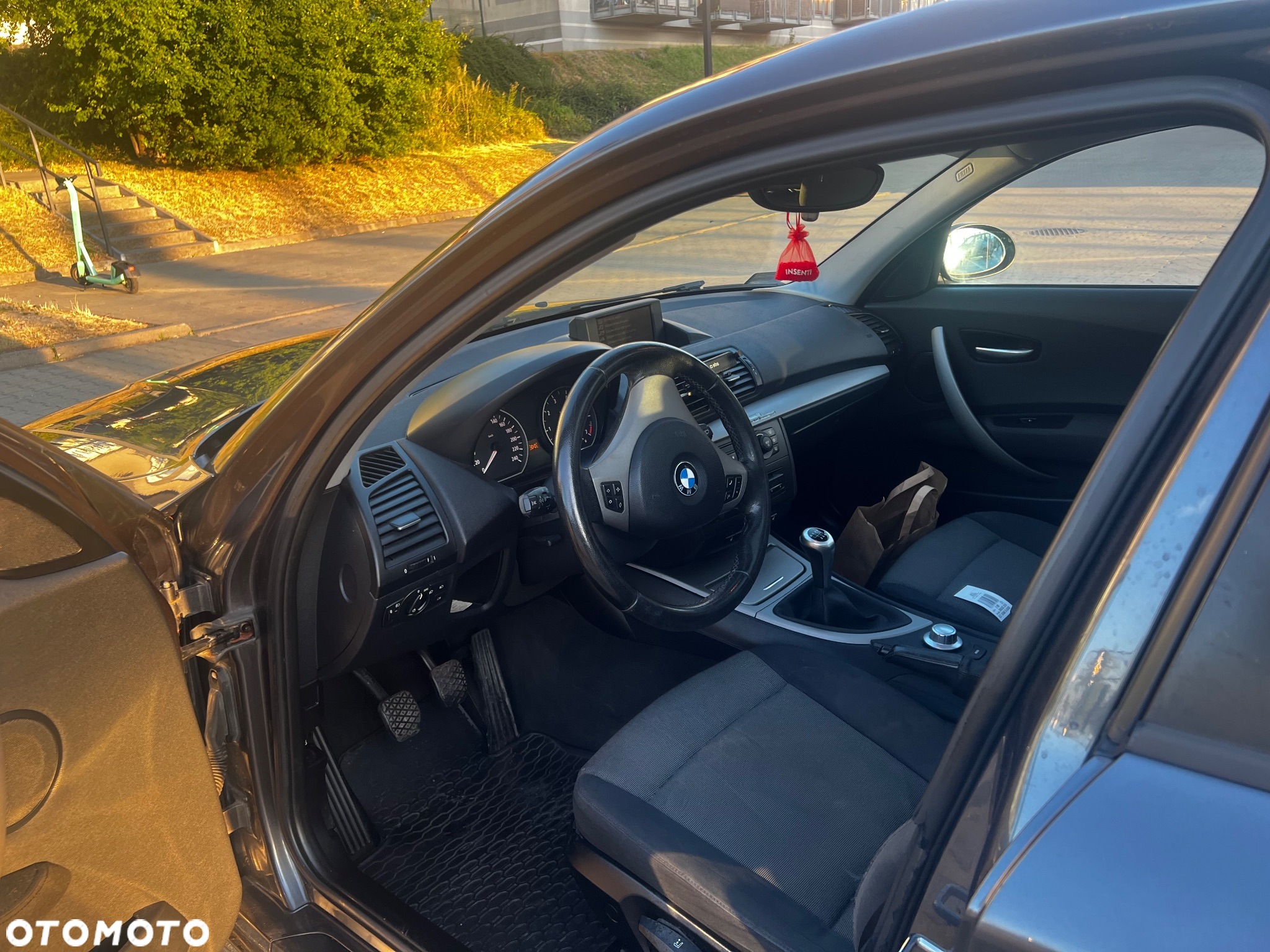 BMW Seria 1 118i - 3