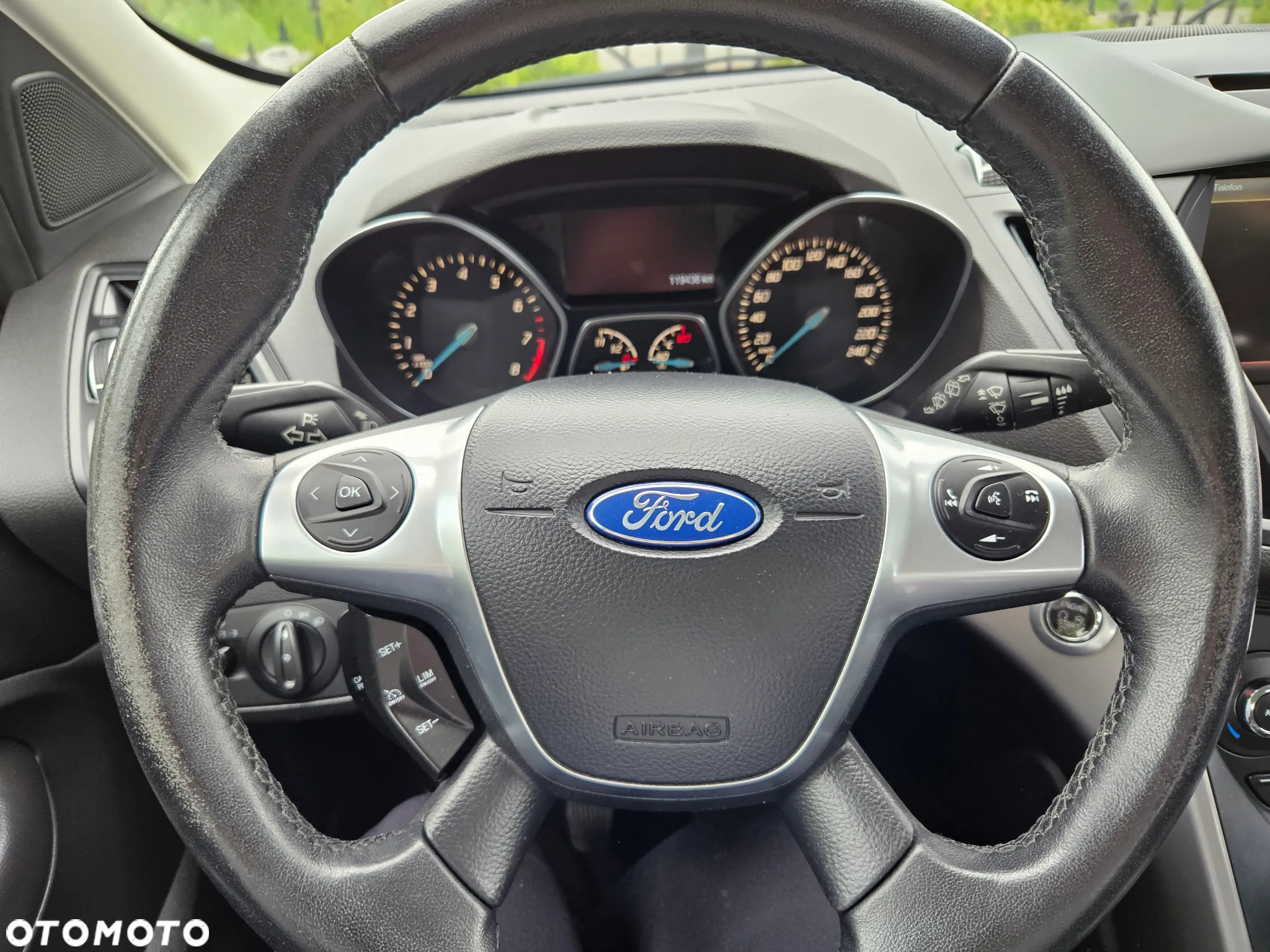 Ford Kuga 1.5 EcoBoost 2x4 Business Edition - 15