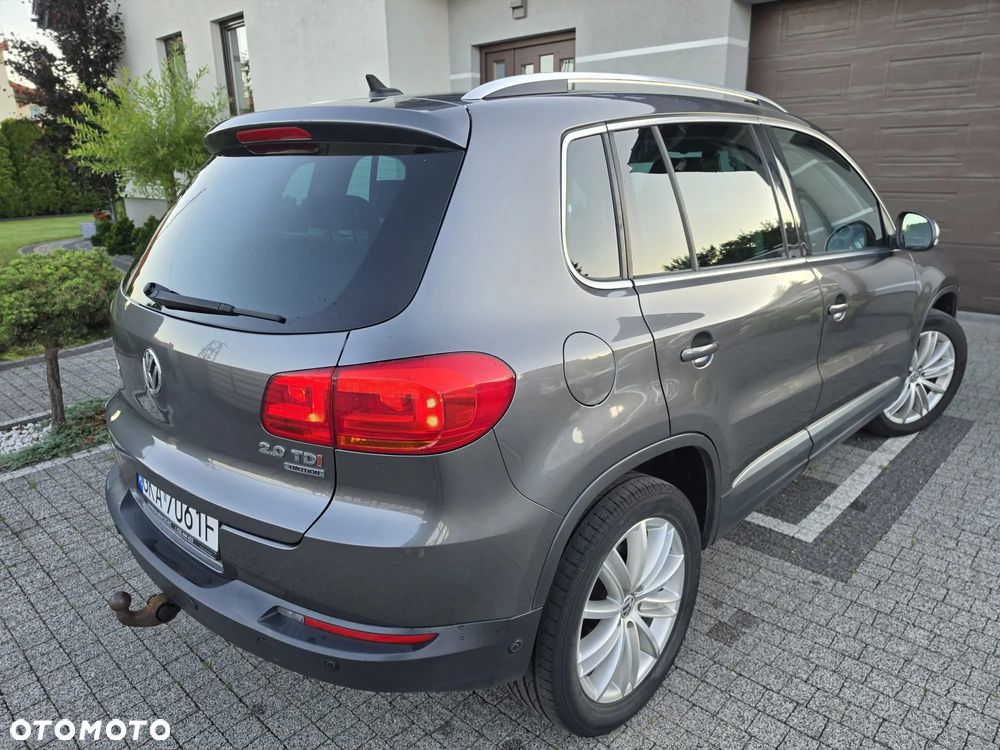 Volkswagen Tiguan 2.0 TDI DPF 4Motion BlueMotion Technology DSG Lounge Sport & Style - 34