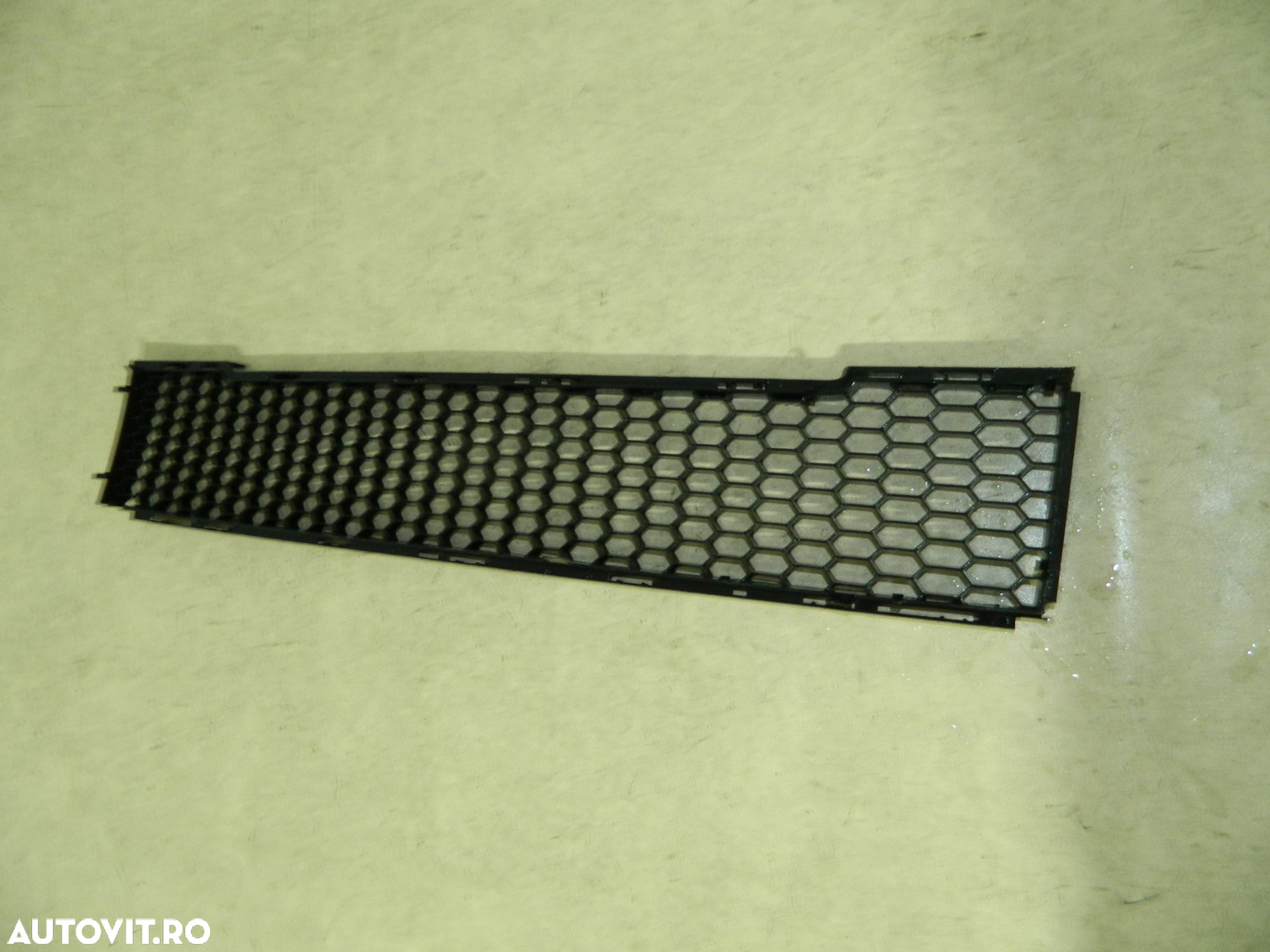 Grila intre proiectaoare Fiat 500, 2007, 2008, 2009, 2010, , 735425618 - 5