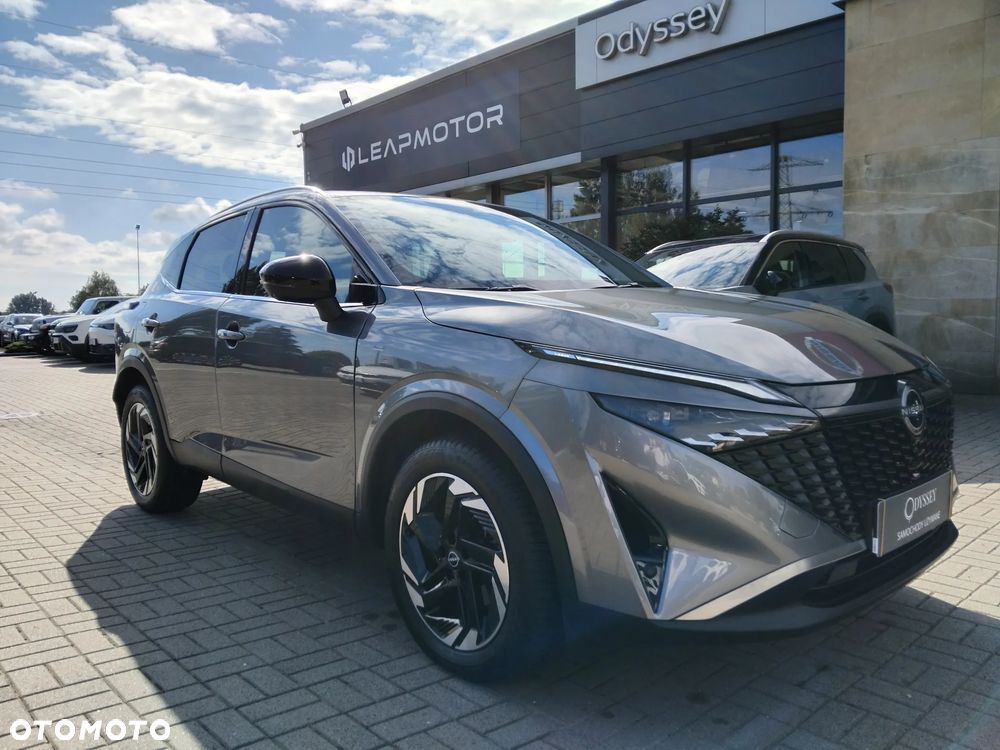 Nissan Qashqai 1.3 DIG-T MHEV N-Connecta Xtronic - 3