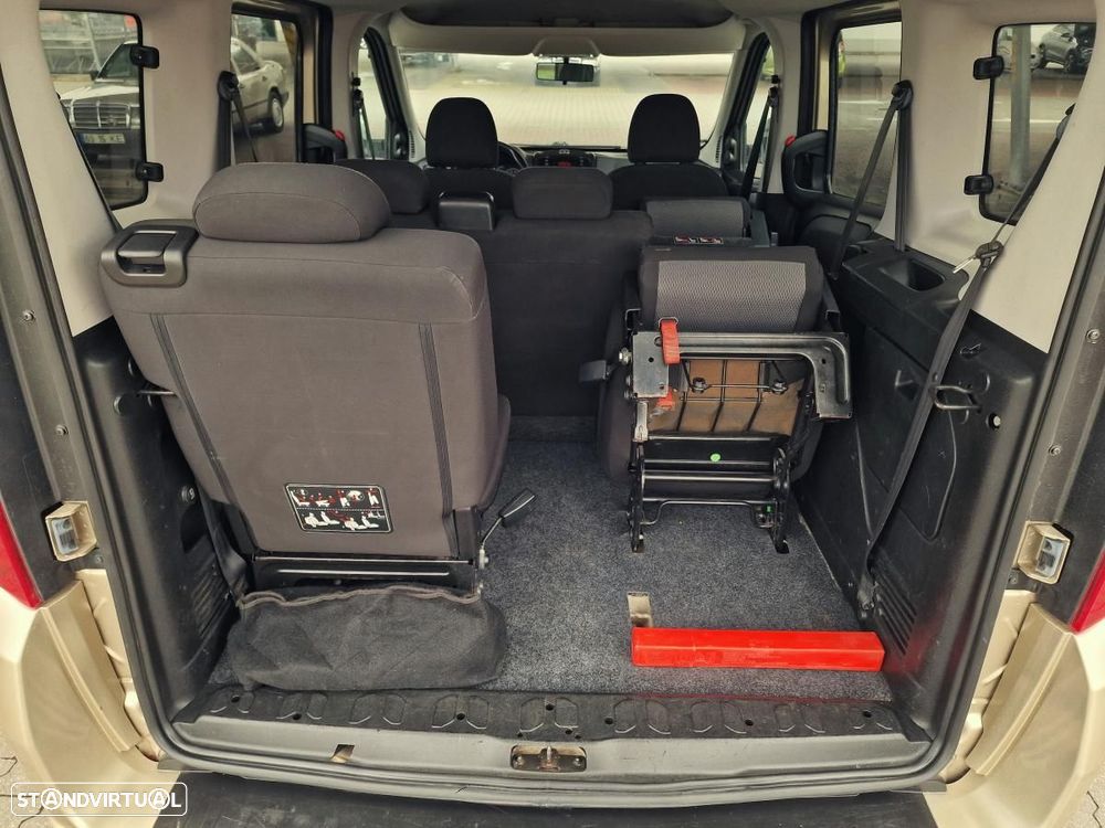 Fiat Doblo 1.3 M-Jet 7L Start&Stop - 22