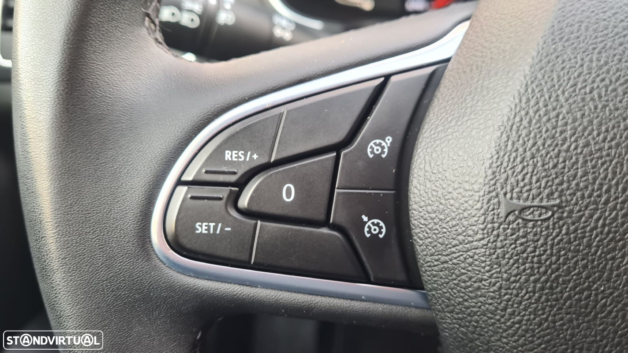 Renault Mégane 1.5 Blue dCi Intens - 14