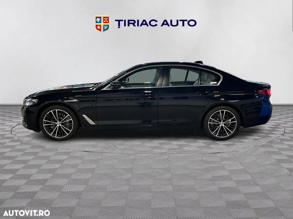 BMW Seria 5 530e Aut. - 2