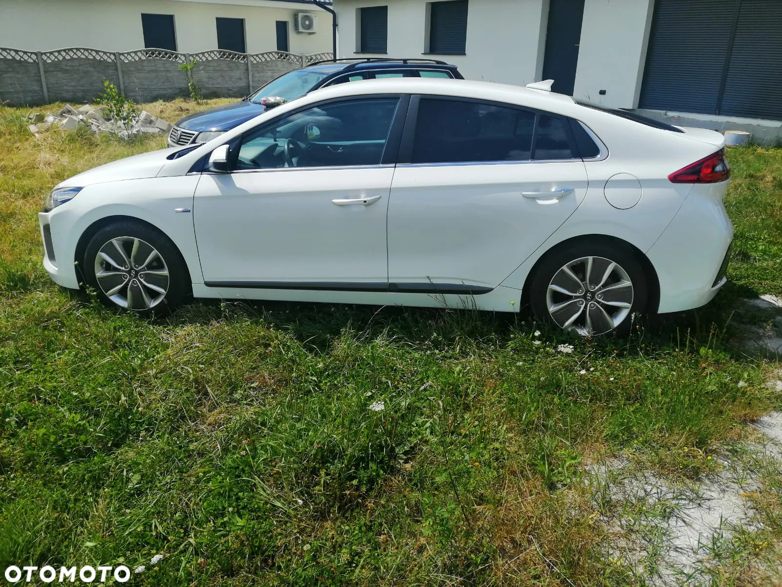 Hyundai IONIQ - 5
