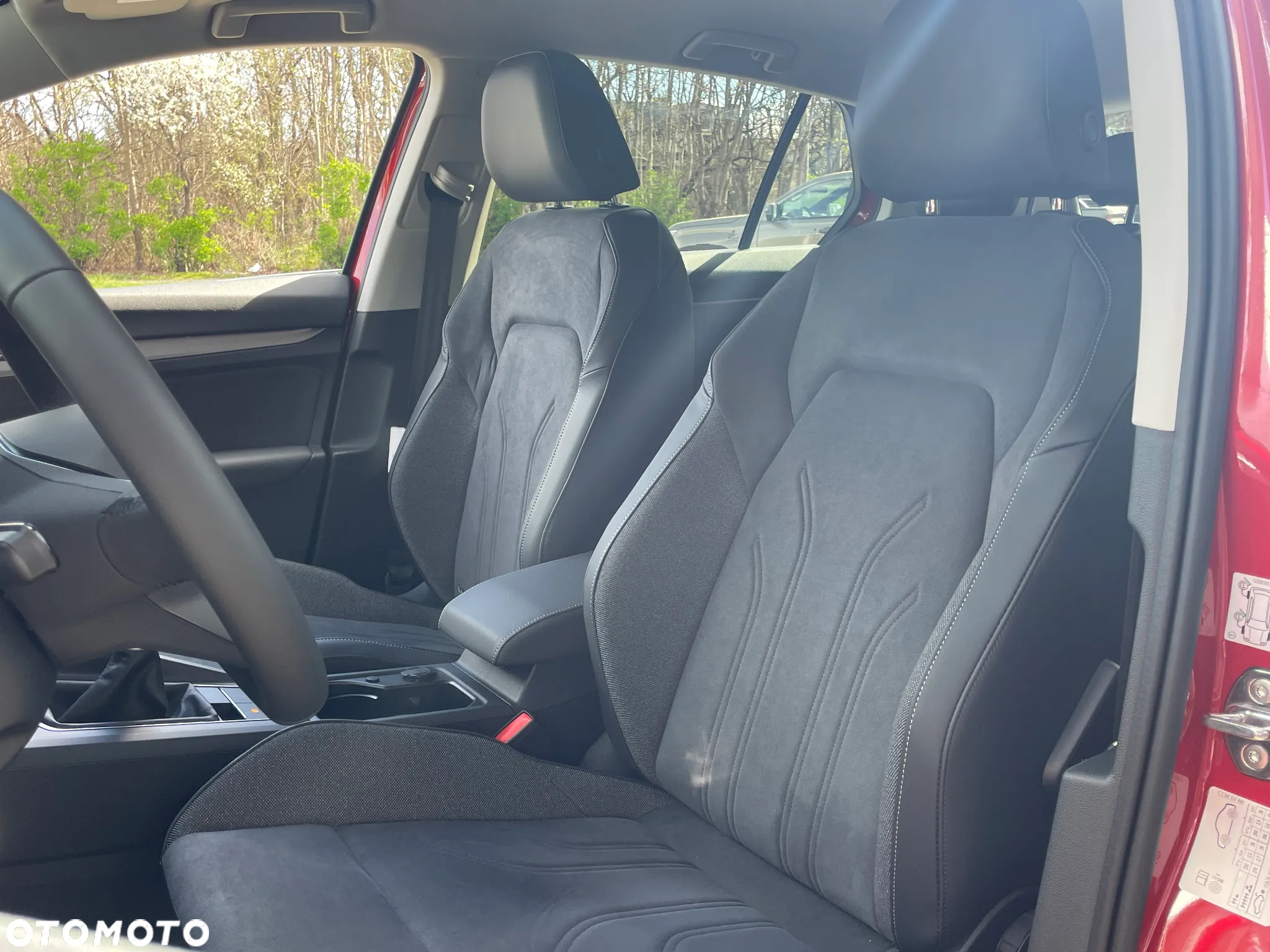 Volkswagen Golf VIII 1.5 TSI Life Plus - 13