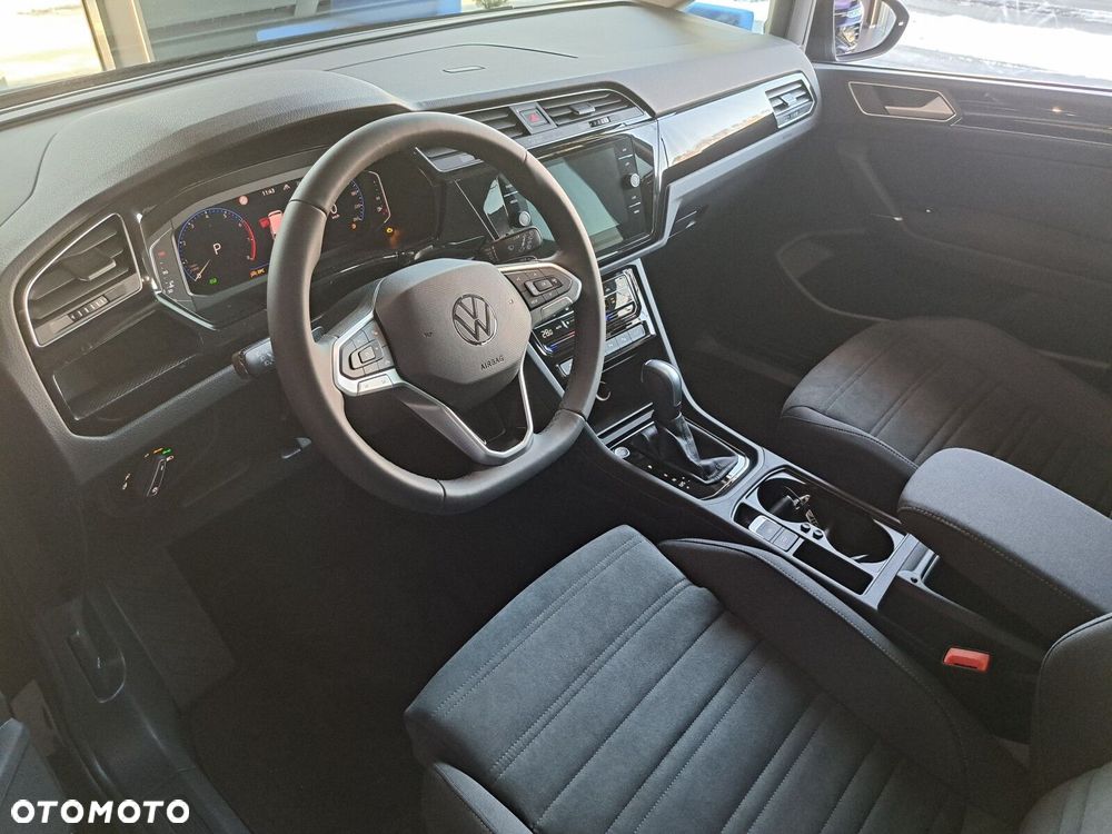 Volkswagen Touran 1.5 TSI EVO Highline DSG - 8