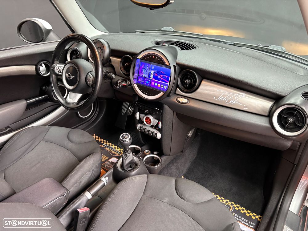 MINI 3 Portas Cooper S - 32