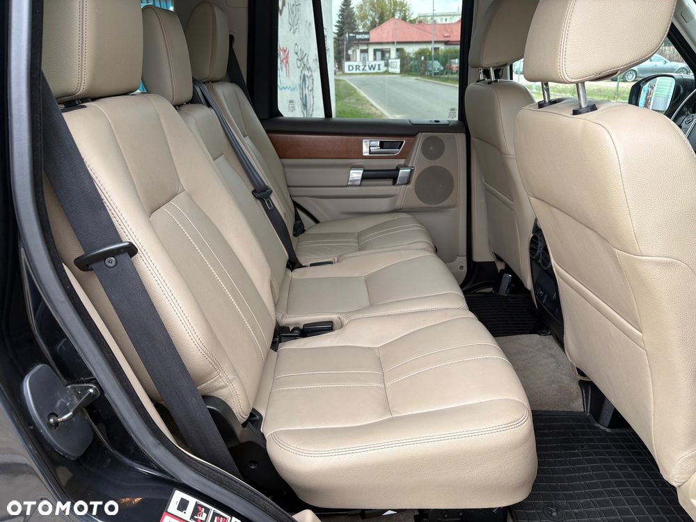 Land Rover Discovery 3.0 V6 SC HSE - 29