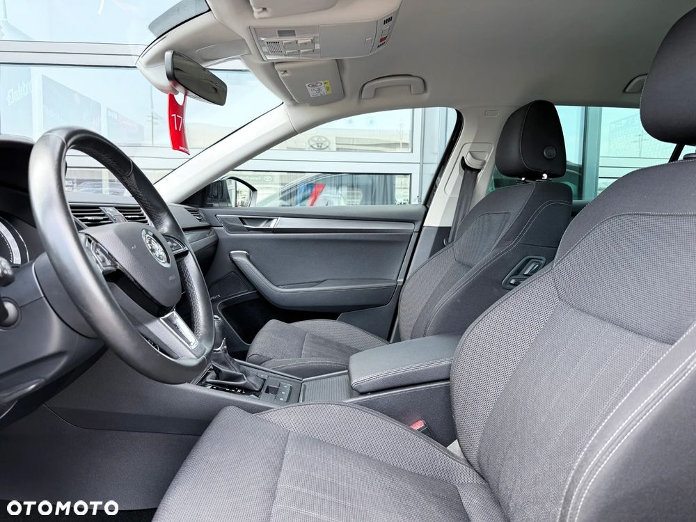 Skoda Superb 2.0 TDI SCR 4x4 Style DSG - 28