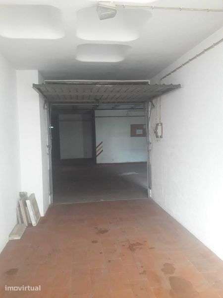 GARAGEM em Carnaxide. - Grande imagem: 3/4