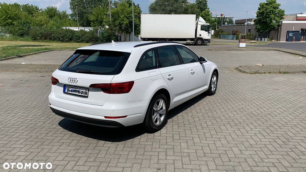 Audi A4 Avant - 5