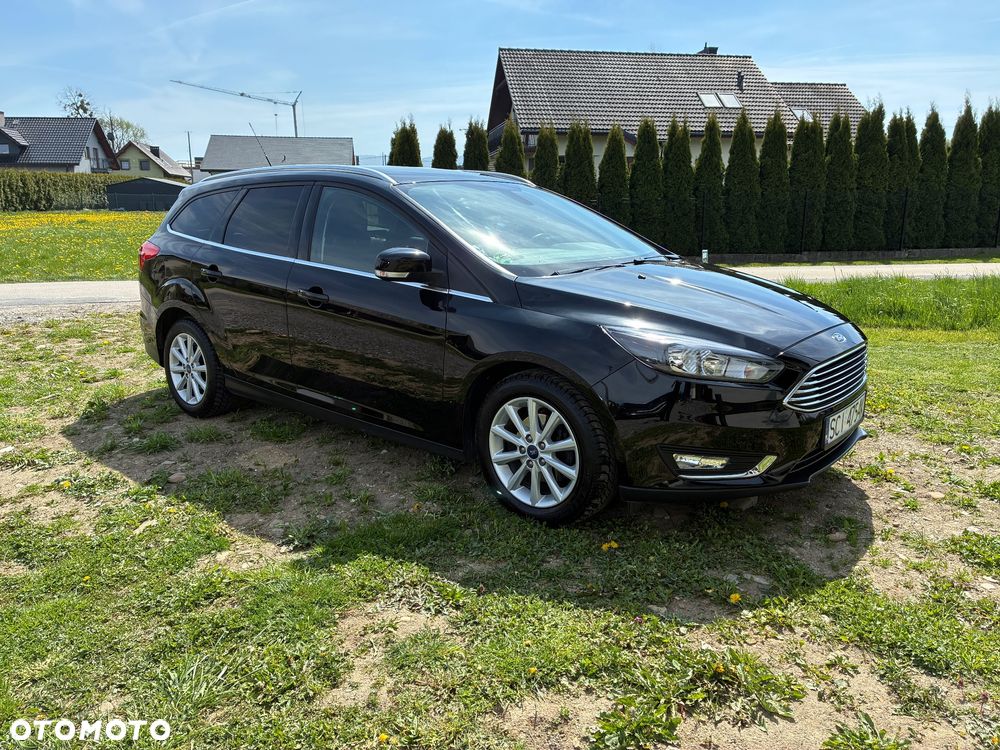 Ford Focus 1.0 EcoBoost Titanium - 4