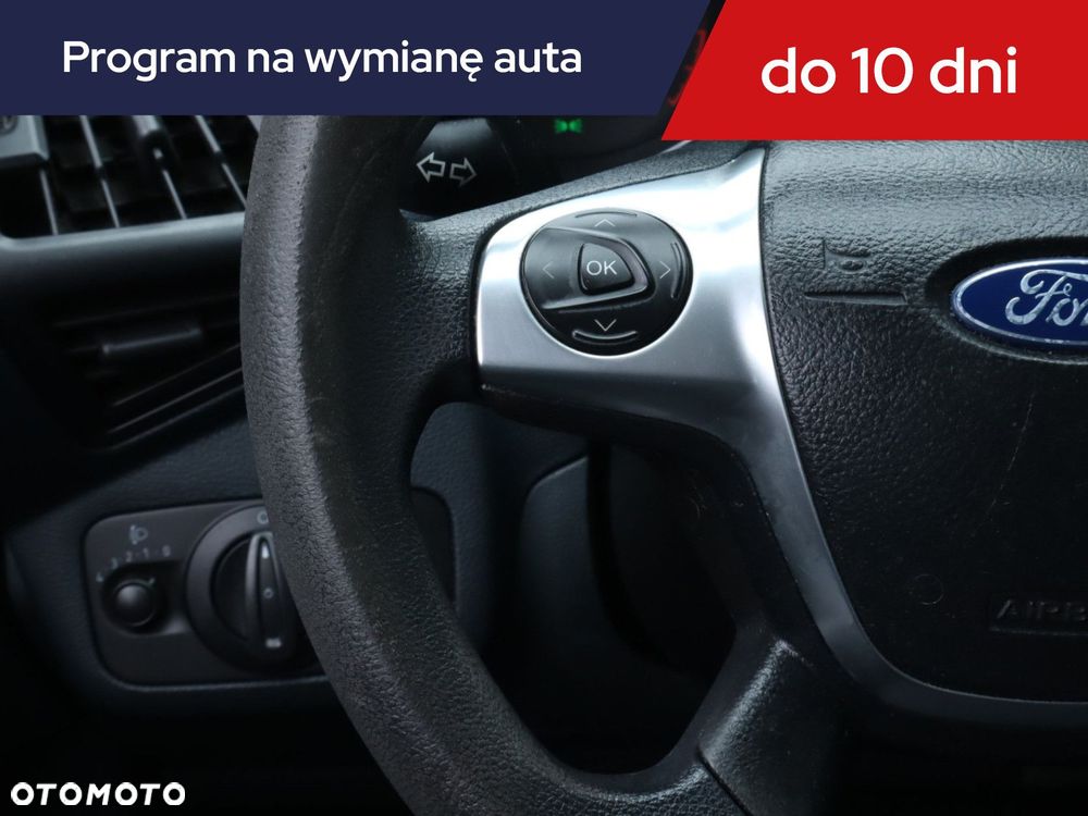 Ford Grand C-MAX - 22