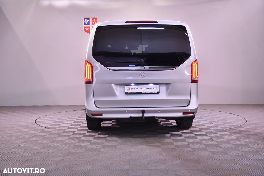 Mercedes-Benz V - 4