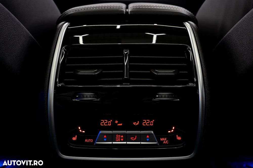 BMW X5 xDrive50e - 19