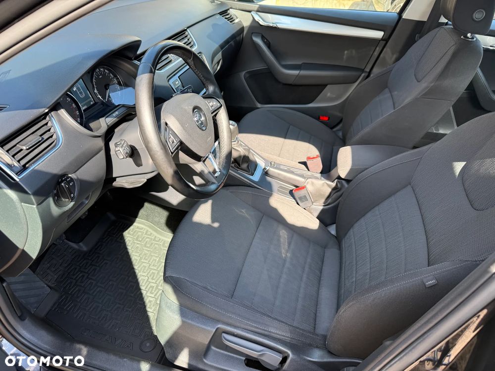 Skoda Octavia 2.0 TDI SCR Style - 16