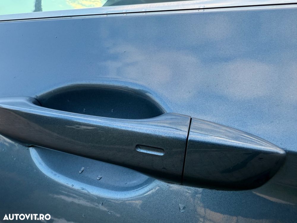 Volkswagen Passat - 21