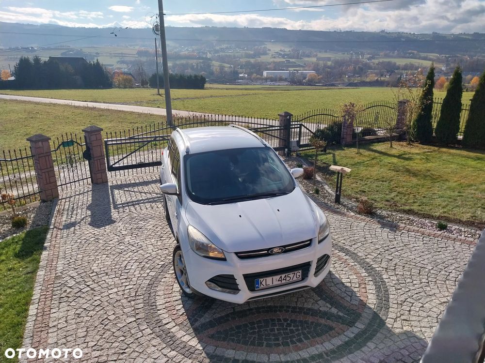 Ford Kuga - 4
