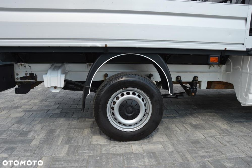 Volkswagen Crafter - 32