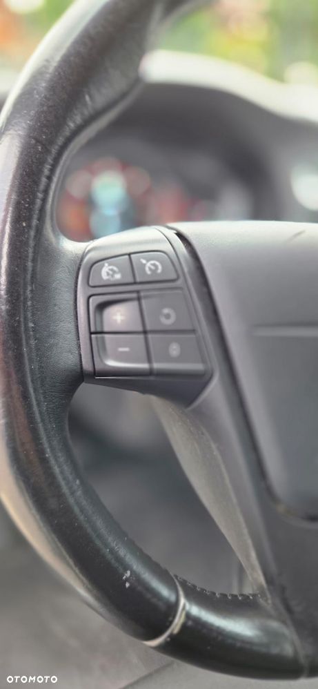 Volvo V60 D3 Base - 33