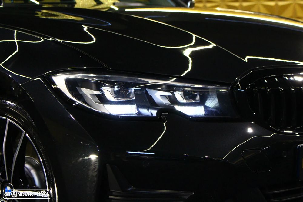 BMW 330 e Line Luxury Auto - 6