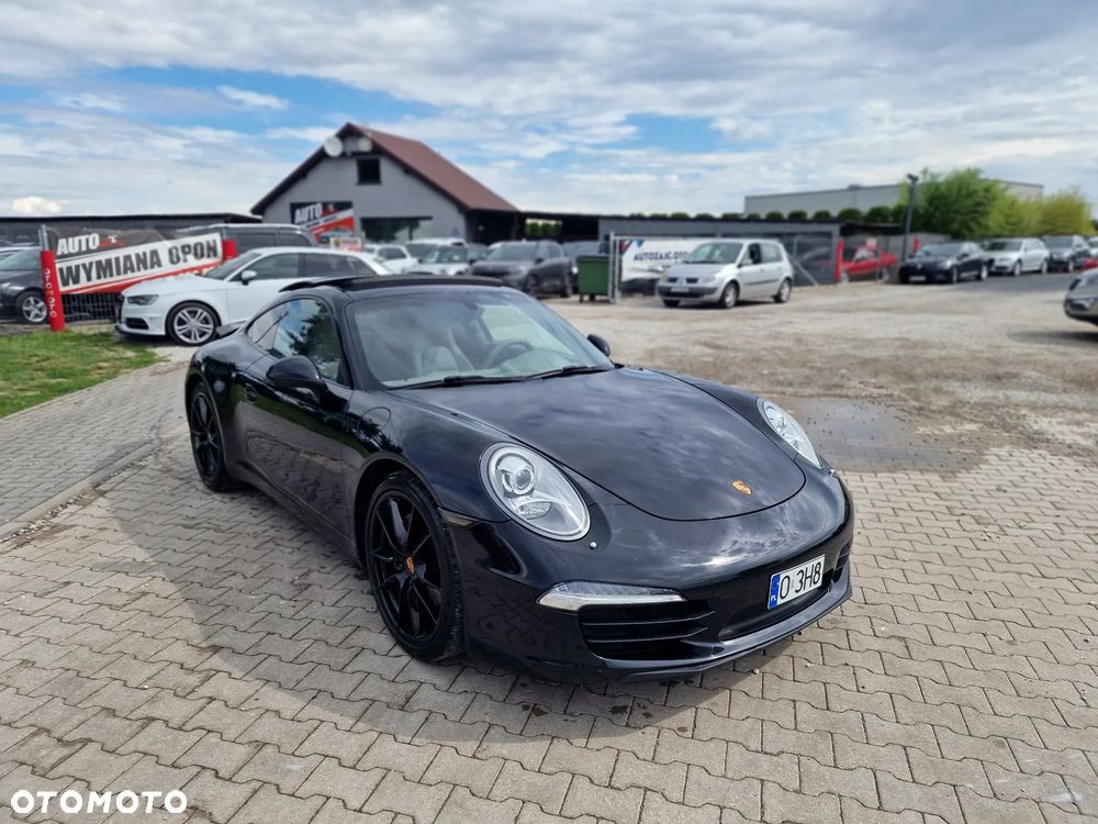 Porsche 911 Carrera Black Edition PDK - 9
