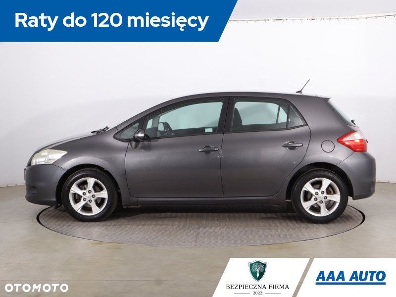 Toyota Auris - 4
