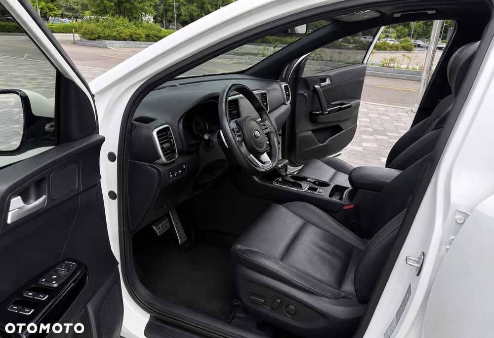 Kia Sportage - 8