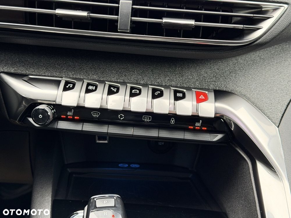 Peugeot 5008 BlueHDi 180 EAT8 GT - 32