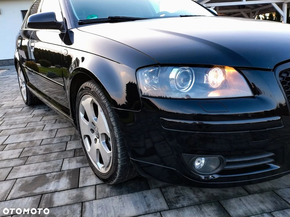 Audi A3 Sportback 2.0 TDI Ambiente - 8