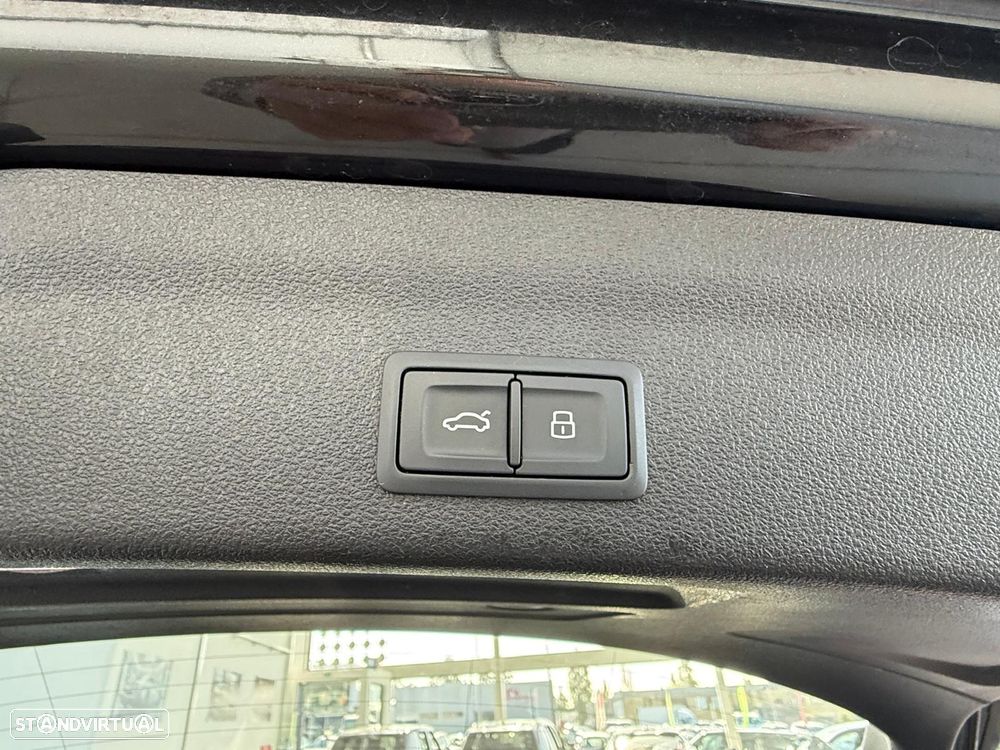 Audi A6 Avant 55 TFSI e quattro S tronic S line - 34