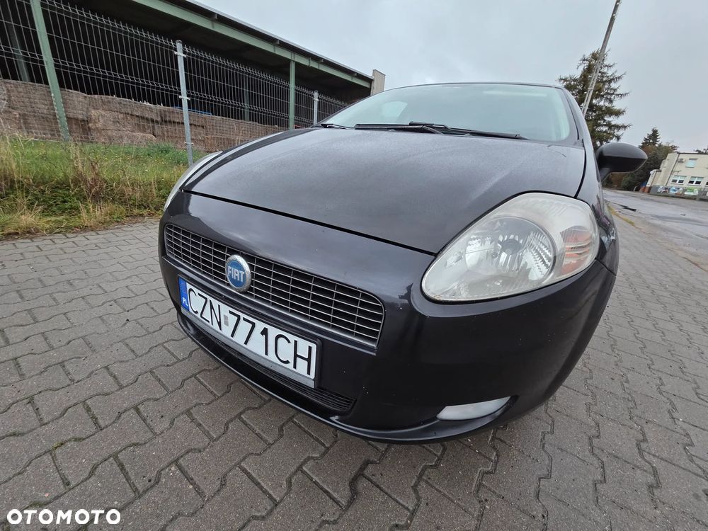Fiat Punto 1.4 16V Dynamic - 14