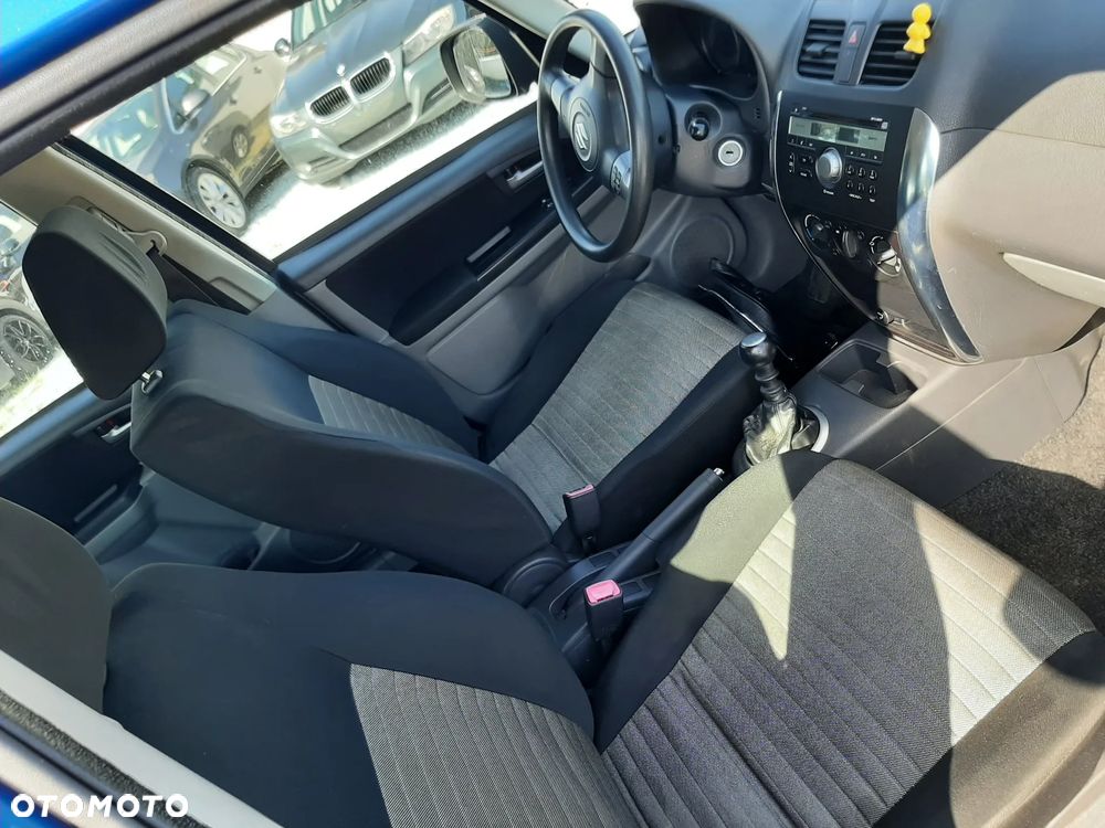 Suzuki SX4 - 13