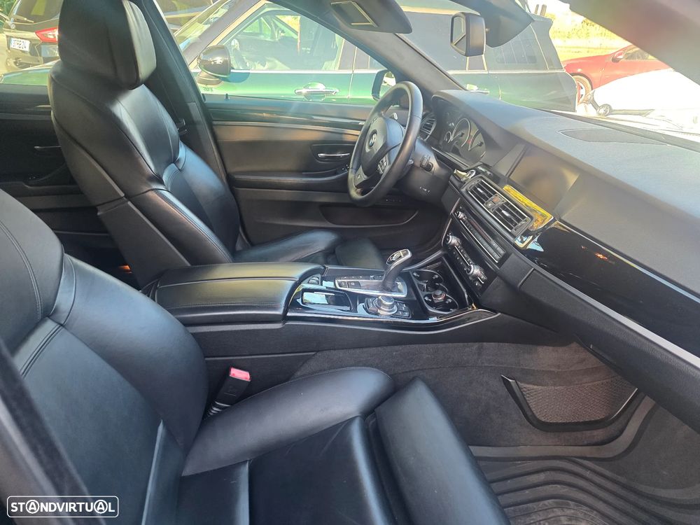 BMW M550d xDrive Auto - 11