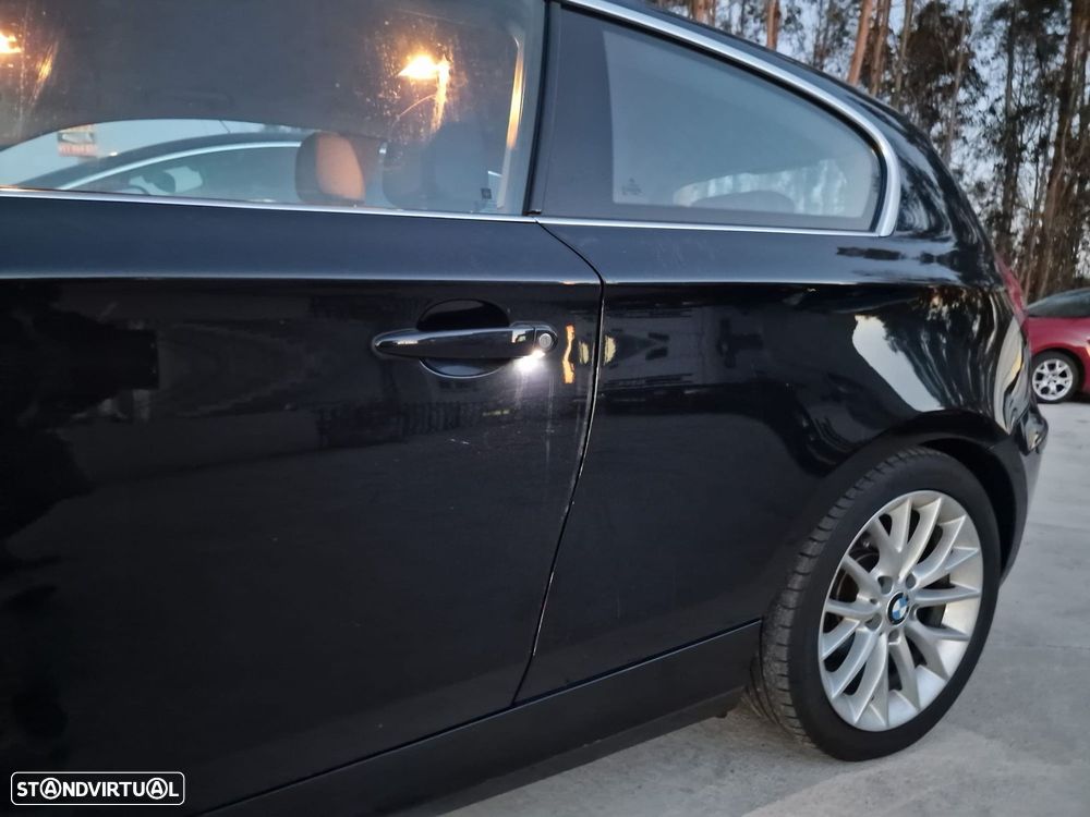 BMW 118 d Line Urban - 16